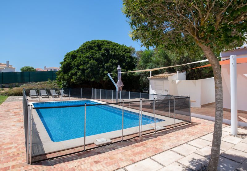 Child and Pet Barrier